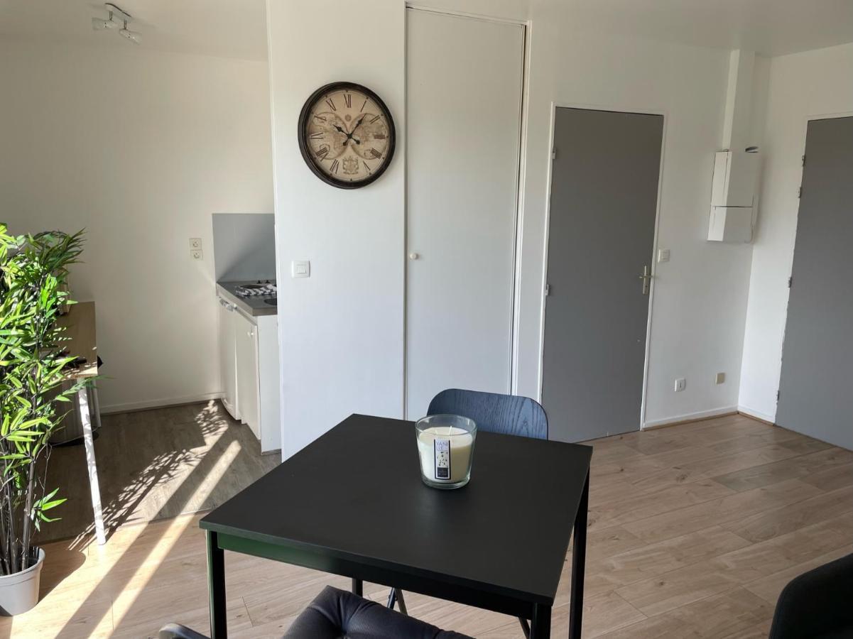 L'Essentiel Apartment Noyal-sur-Vilaine Екстериор снимка